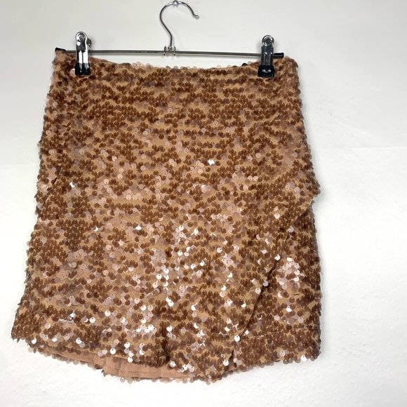 ASTR the Label Romina Sequin Mini Skirt Nude XS - Picture 4 of 7